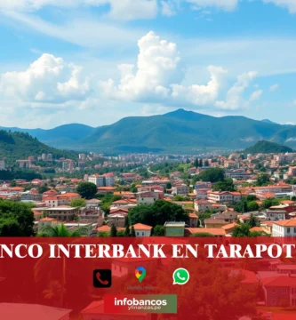 imágen de la ciudad de tarapoto con la palabra interbank, iconos de contacto y el nombre de la web.