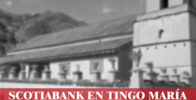 imágen del templo Santísima trinidad desenfocado con la palabra scotiabank, iconos de contacto y el logo de la web