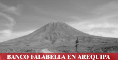 imágen del volcan misti en blanco y negro desenfocado con la palabra falabella, iconos de contacto y el logo de la web.